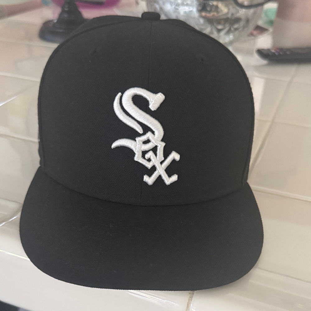 9FIFTY Chicago White Sox Black & White Snapback Hat